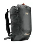 Arc'Teryx Cierzo 18 Compressible Backpack - Black