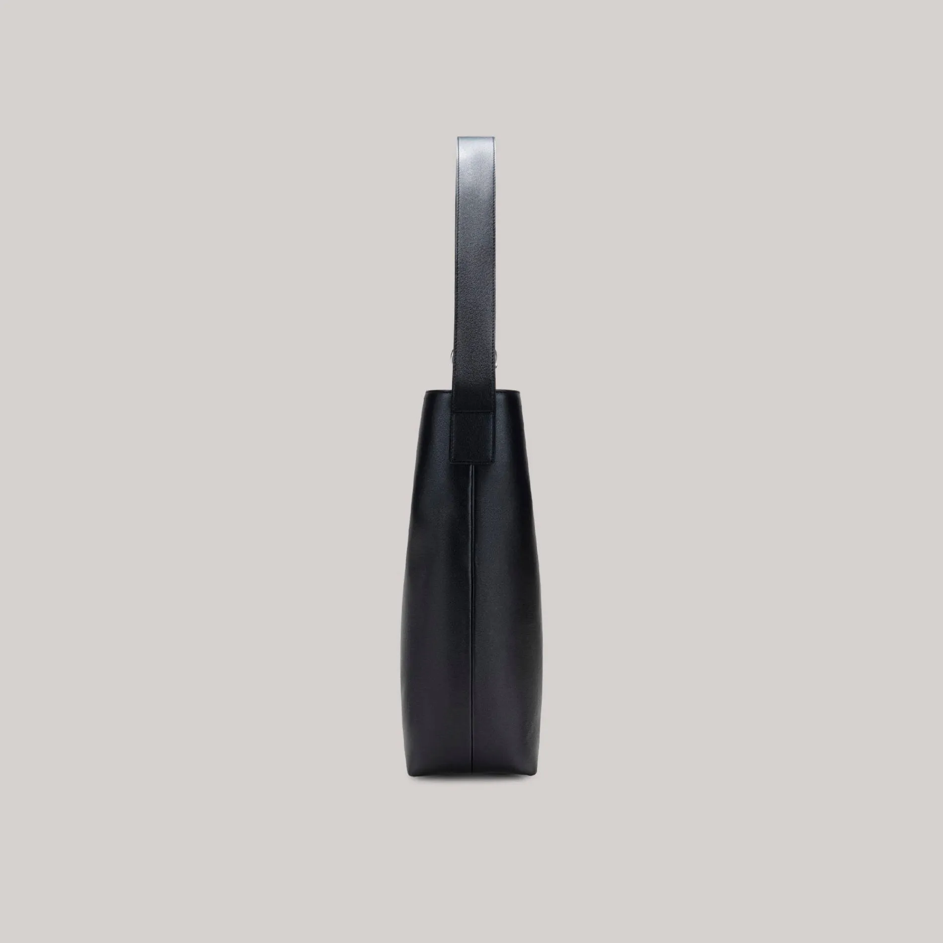 both - GAO TOTE BAG-BLACK