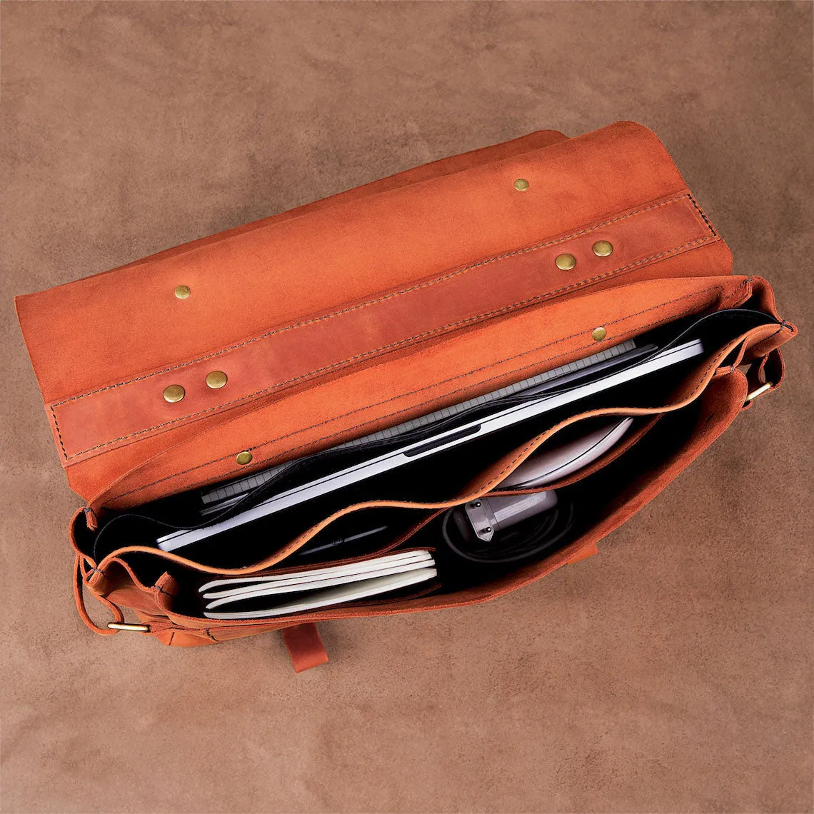 Dazzlo Genuine Leather Laptop Briefcase - Black / Brown / Tan - 16"