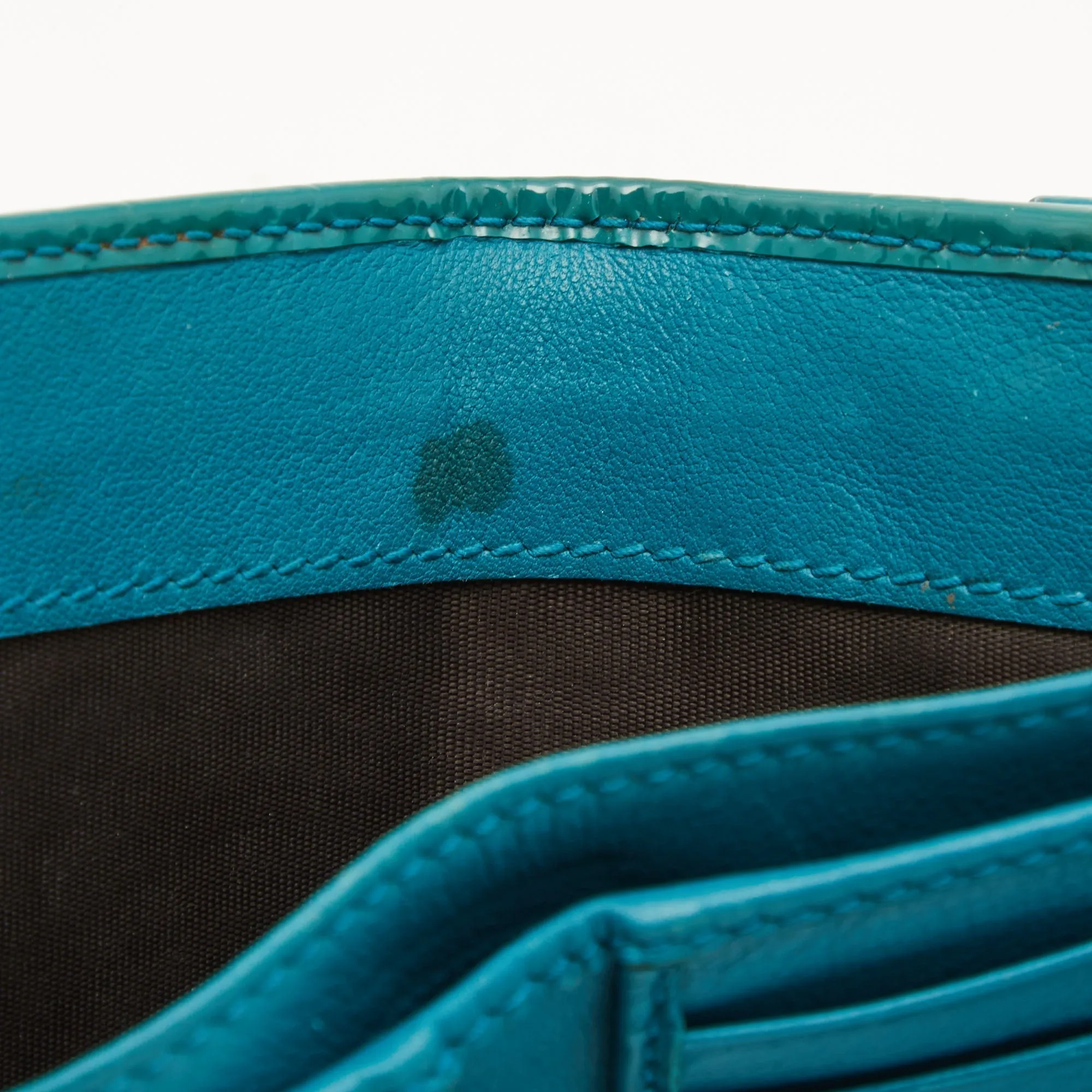 Gucci Turquoise Microguccisima Patent Leather Compact Wallet
