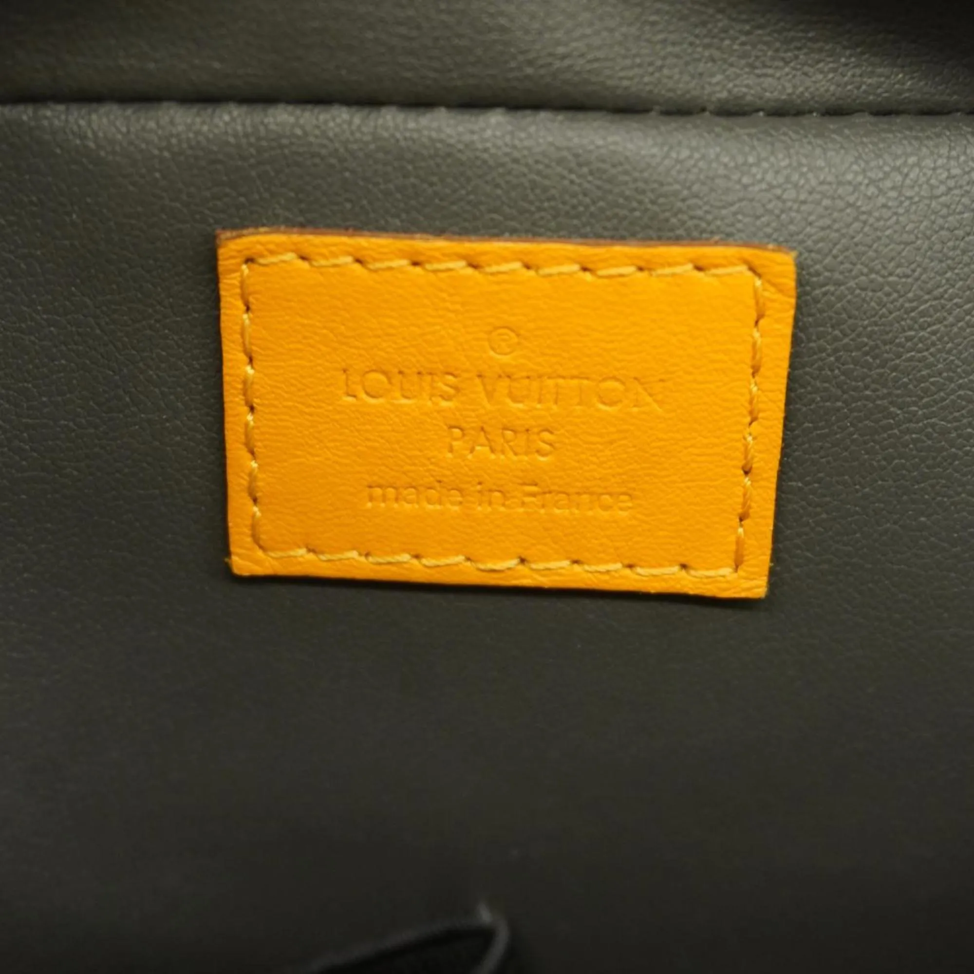 Louis Vuitton Trousse De Toilette  Leather Clutch Bag ()