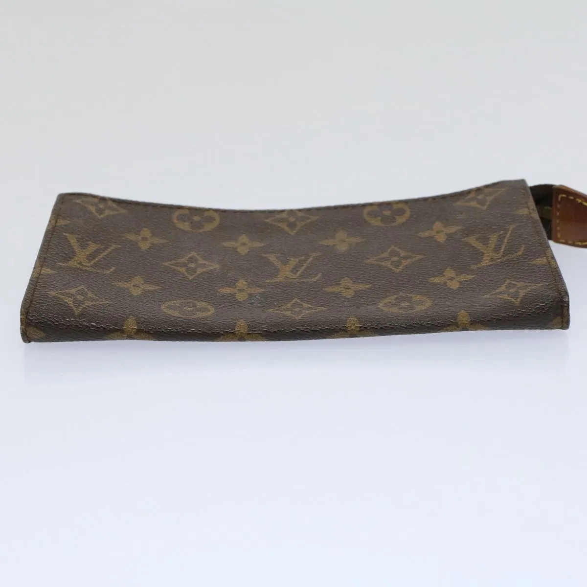 Trendy Inspired Louis Vuitton Monogram Bucket Gm Pouch Accessory Pouch Lv Auth 56969