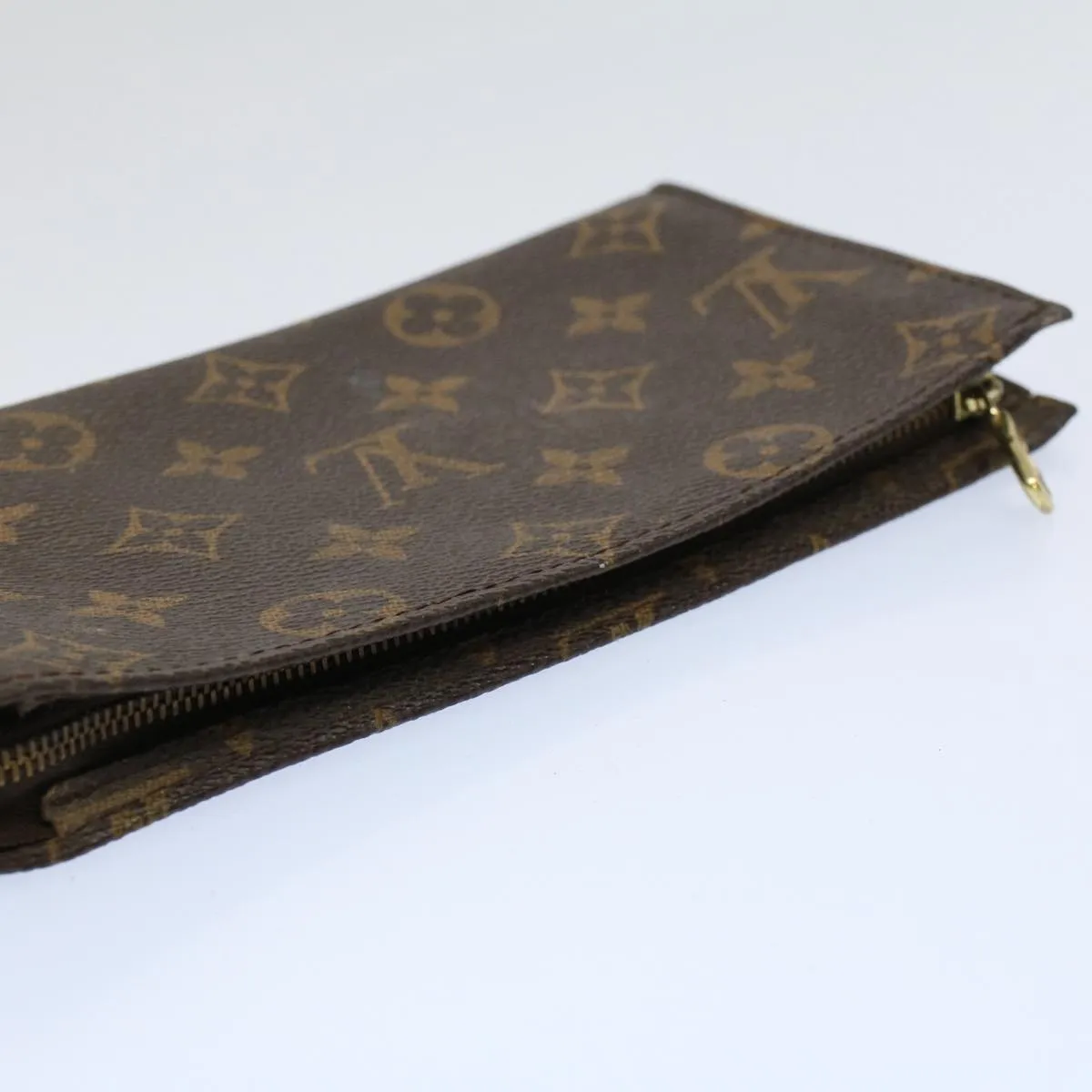 Trendy Inspired Louis Vuitton Monogram Bucket Gm Pouch Accessory Pouch Lv Auth 56969
