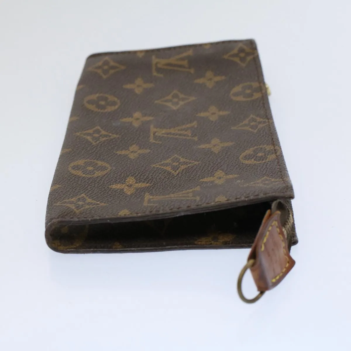 Trendy Inspired Louis Vuitton Monogram Bucket Gm Pouch Accessory Pouch Lv Auth 56969