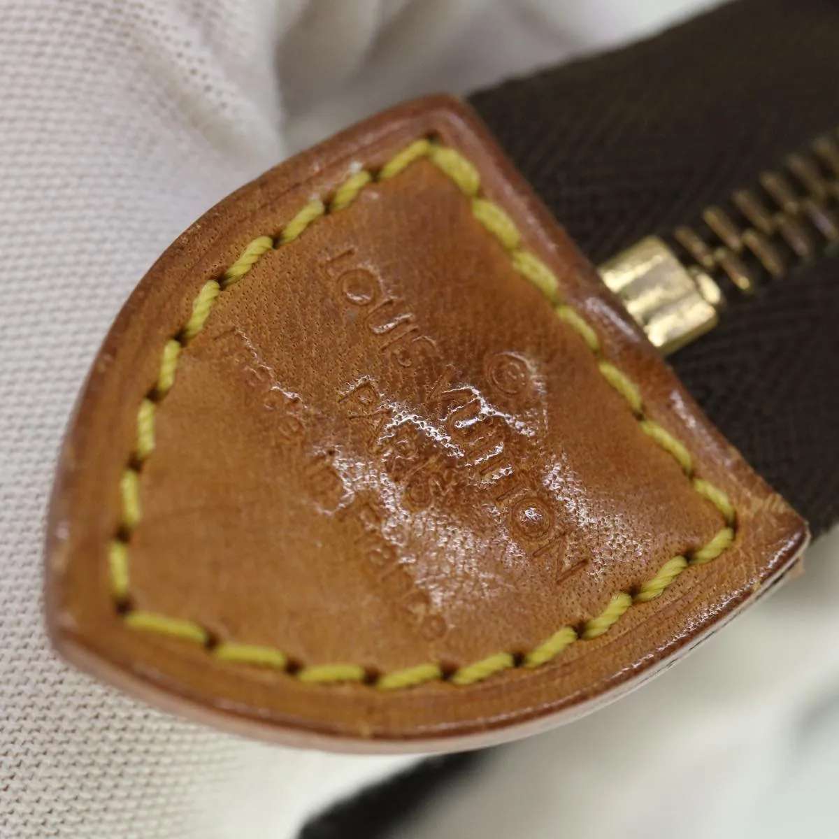 Trendy Inspired Louis Vuitton Monogram Poche Toilette 15 Pouch M47546 Lv Auth 56172
