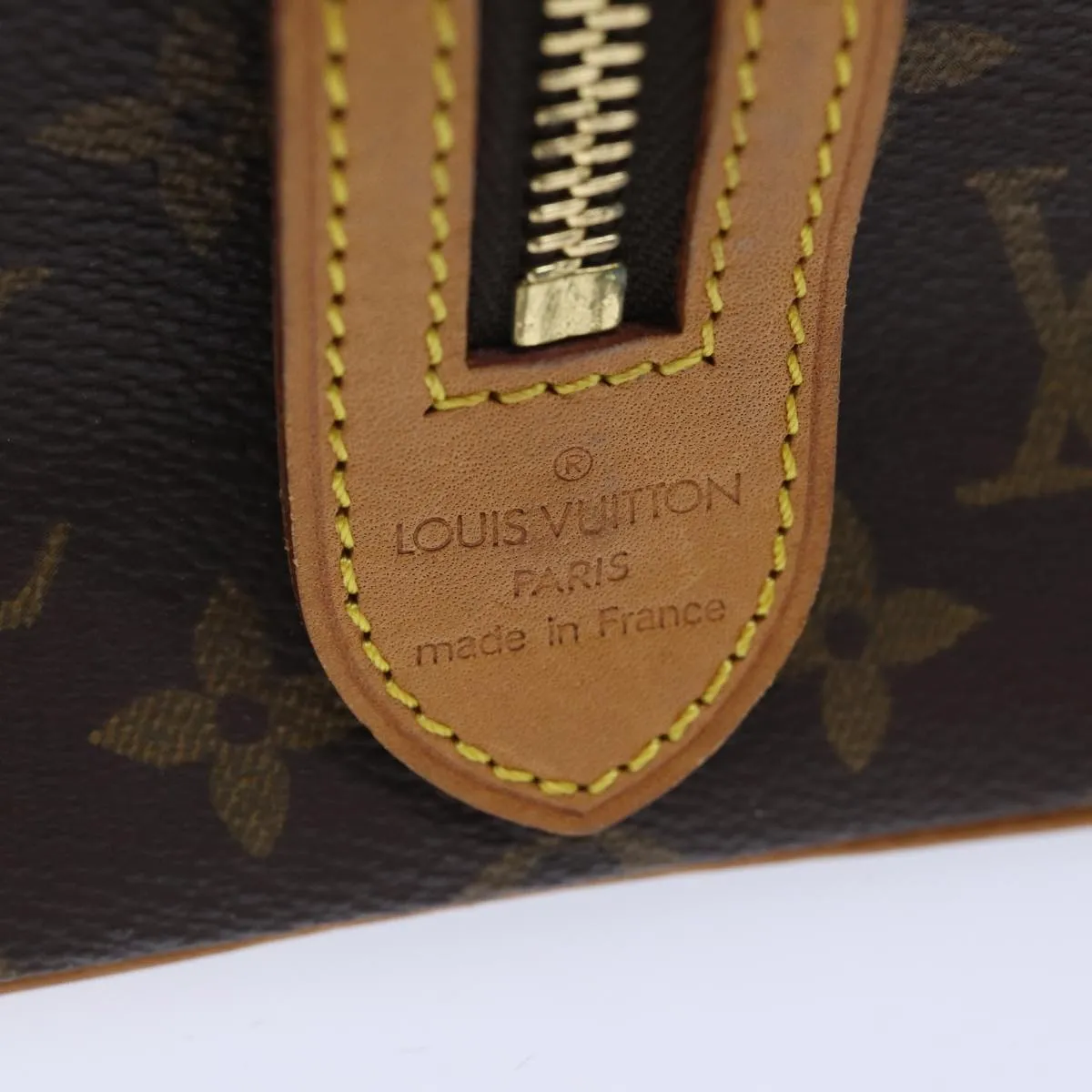 Trendy Inspired Louis Vuitton Monogram Trousse Patte Pression Cosmetic Pouch M47636 Auth Ar12515