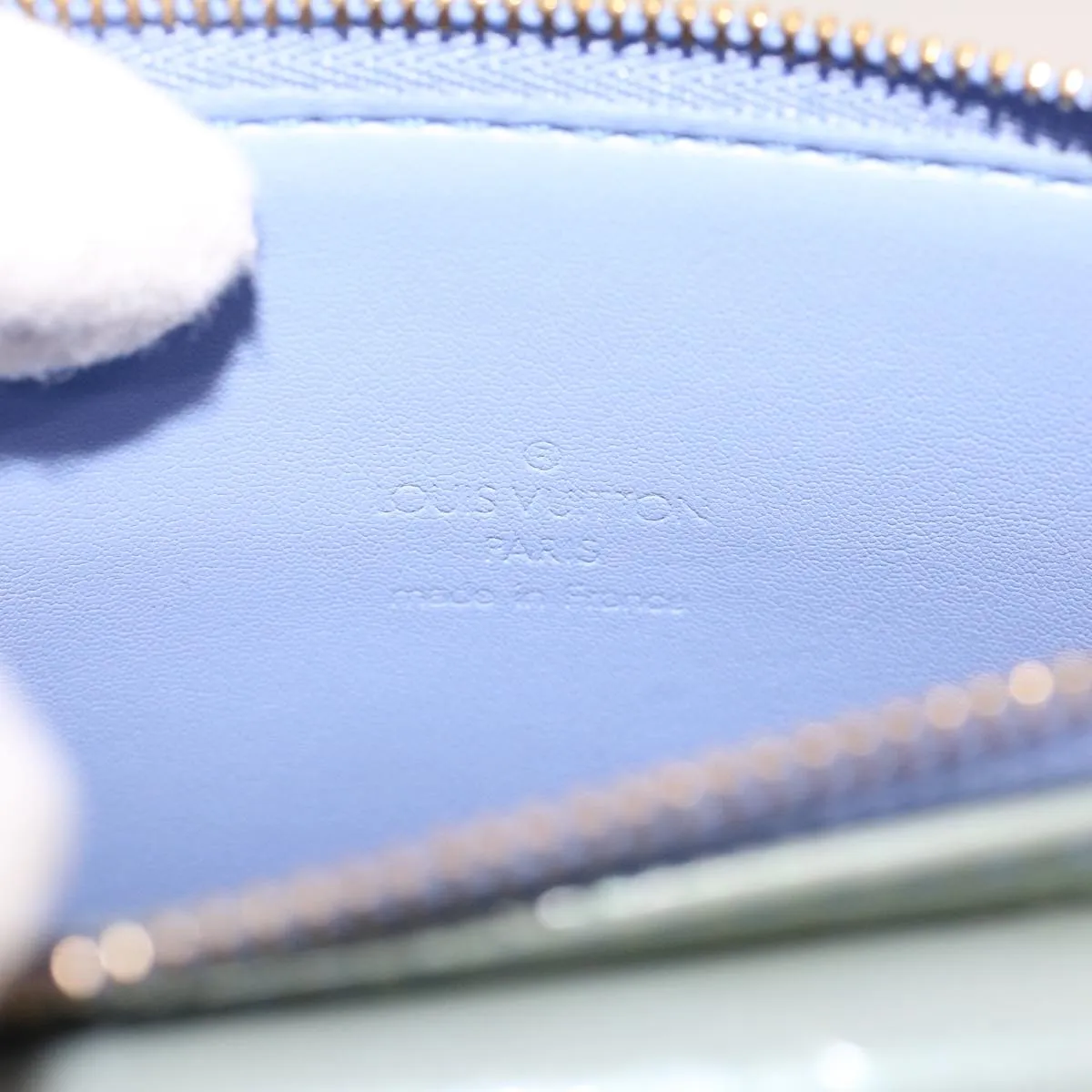 Trendy Inspired Louis Vuitton Monogram Vernis Motto Pouch Lavande M91224 Lv Auth 53055